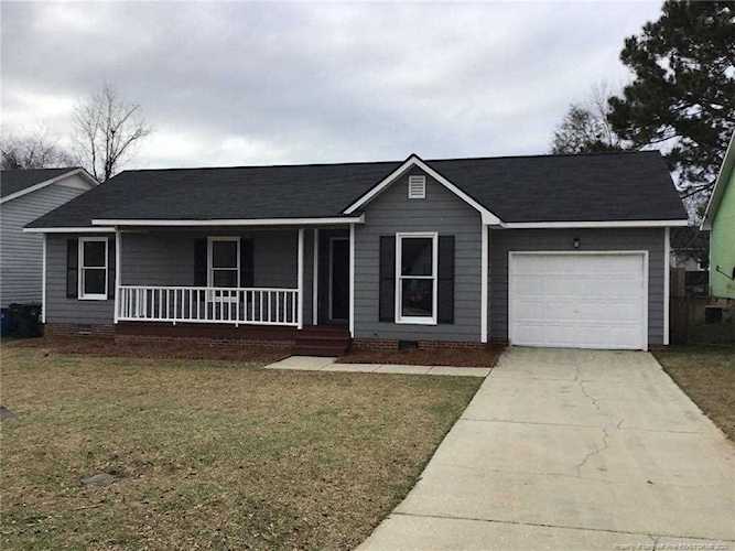 516 Jennings Farm Rd Fayetteville, NC 28314