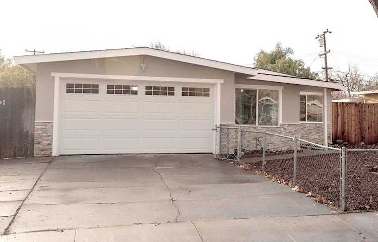 165 Roswell Dr Milpitas, CA 95035