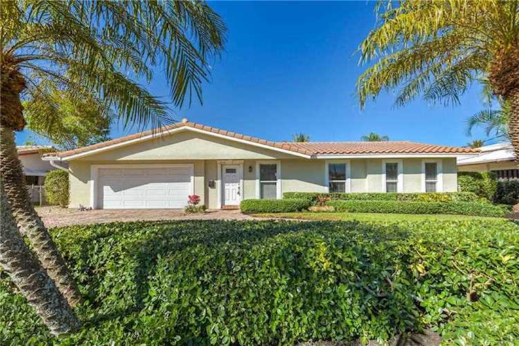 2731 NE 5th Street Pompano Beach, FL 33062