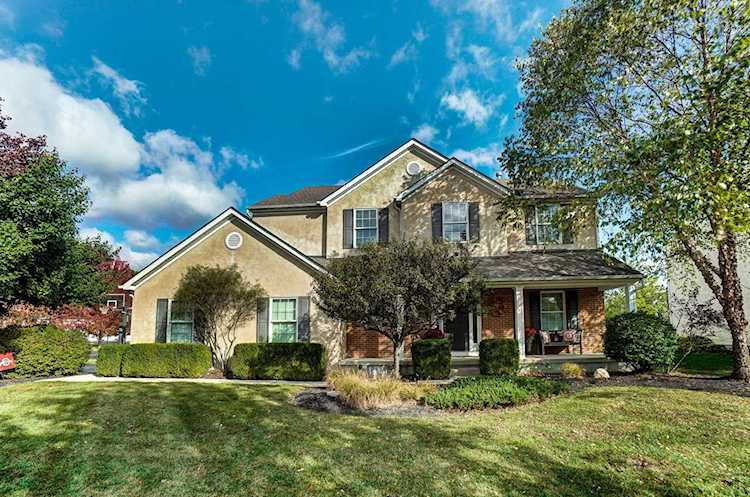 8869 Westward Way Powell, OH 43065 | MLS 219044114 Photo 1