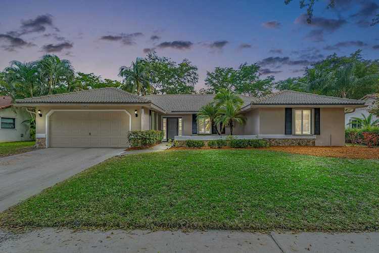 2416 NW 35Th Street Boca Raton, FL 33431