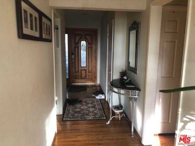 3122 Santa Carlotta Street La Crescenta, CA 91214
