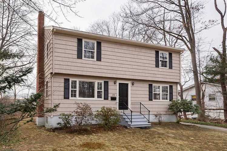 170 Town St Braintree, MA 02184