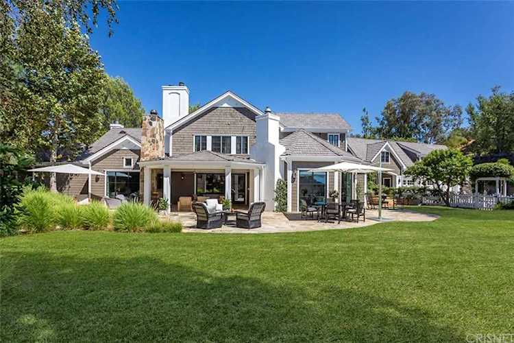 5555 Dixon Trail Road Hidden Hills, CA 91302