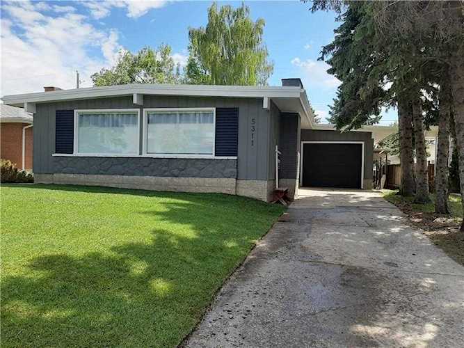 5311 Lakeview Drive SW Calgary, AB T3E 5S1