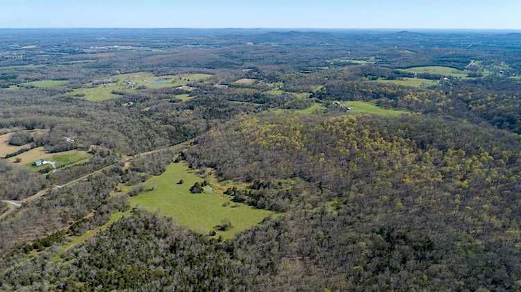 2620 Newman Rd Rockvale, TN 37153