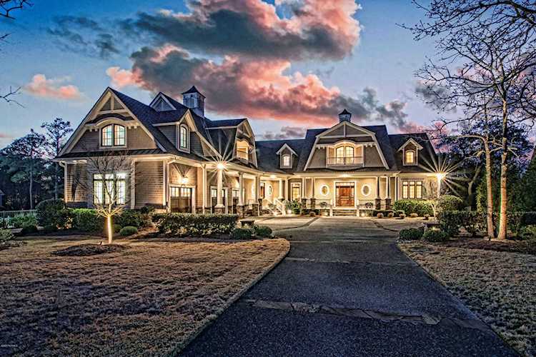 828 Gull Point Road Wilmington, NC 28405
