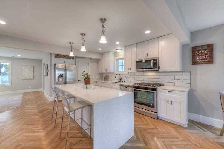 5853 Washburn Avenue S Minneapolis, MN 55410