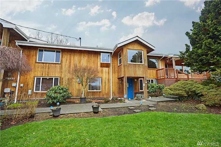 27421 56th Ave NW Stanwood, WA 98292