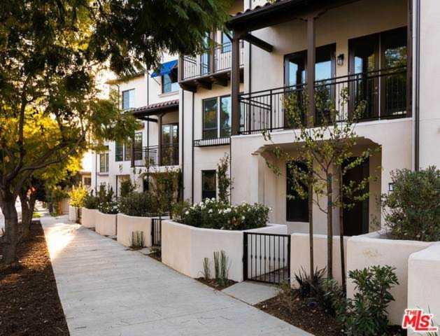 3008 Marathon Street #4 Los Angeles, CA 90026