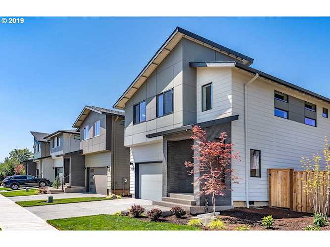 9992 SE Wood Fern St Happy Valley, OR 97086