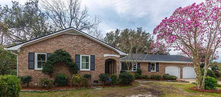 Maryville in Charleston Real Estate | MLS 20003351 | 835 Brookfield St Charleston SC Photo 1