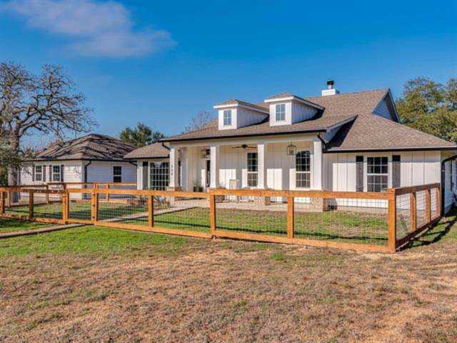 334 Cosmos Ln Driftwood, TX 78619