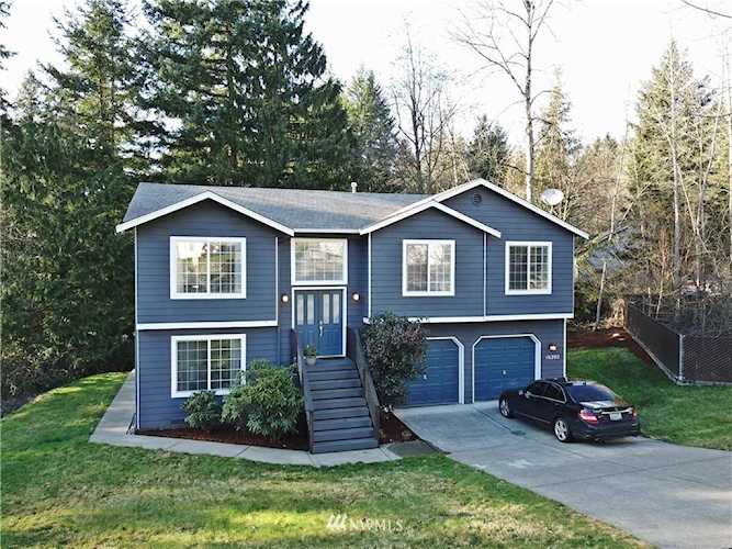 16202 39th St Ct E Lake Tapps, WA 98391