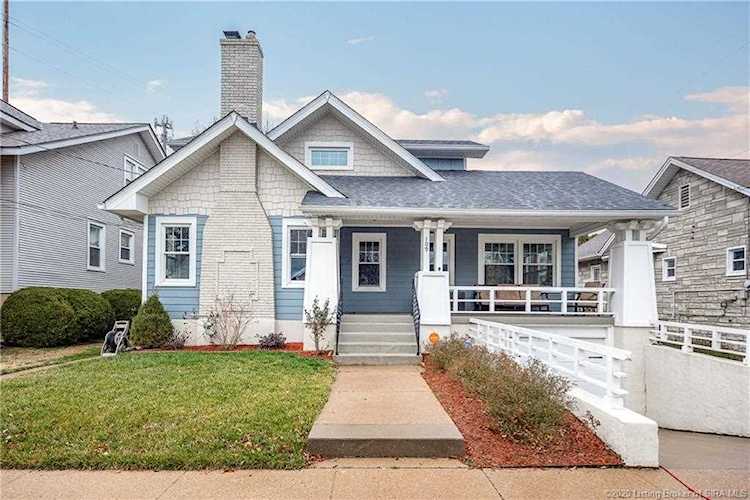 109 Fairlawn Rd Louisville, KY 40207