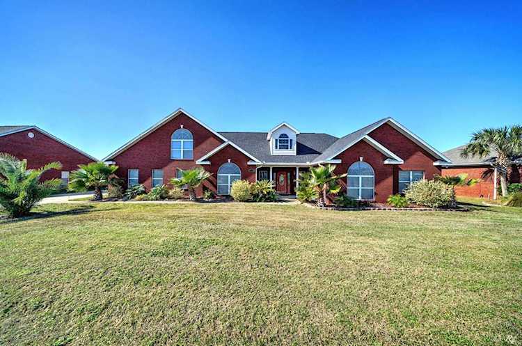 7515 Nautical Ct Southport, FL 32409