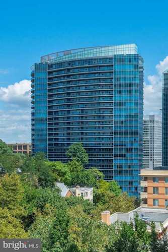 1881 Nash St #409 Arlington, VA 22209