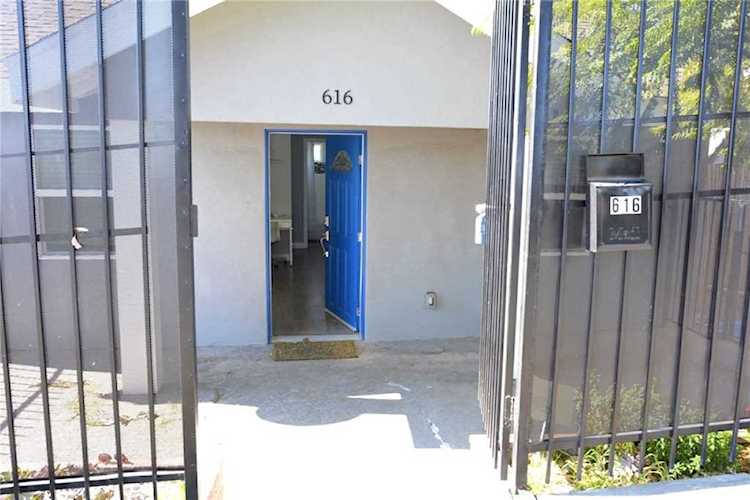 616 Park Row Drive Silver Lake, CA 90012