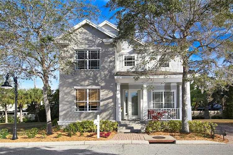 1757 Mckenzie Ln Sarasota, FL 34239
