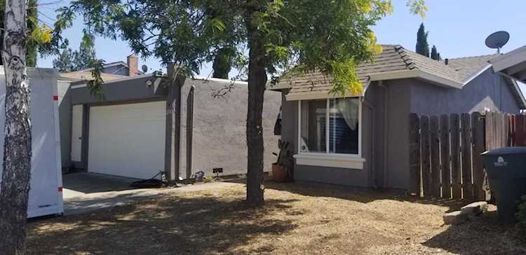 276 Carlyle Court Gilroy, CA 95020