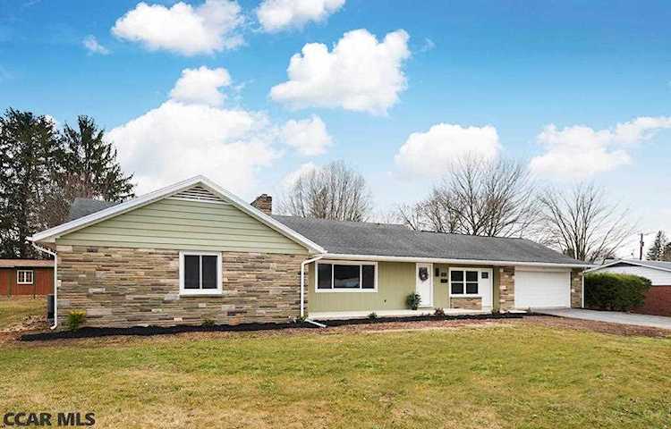 816 High Street E Bellefonte, PA 16823 | home for sale | KBB Photo 1
