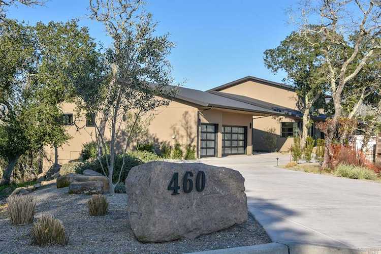 460 Monte Vista Court Napa, CA 94559