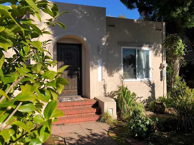 128 Bancroft Rd Burlingame, CA 94010