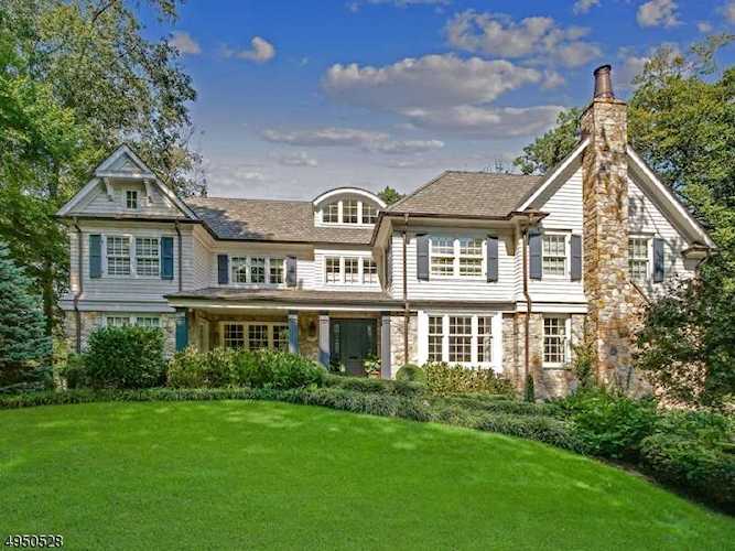 10 Ox Bow Ln Summit, NJ 07901