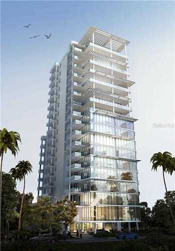 605 S Gulfstream Avenue #PH18 Sarasota, FL 34236