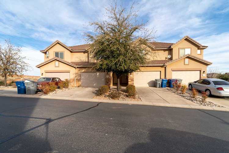 1000 E Bluff View DR Washington, UT 84780