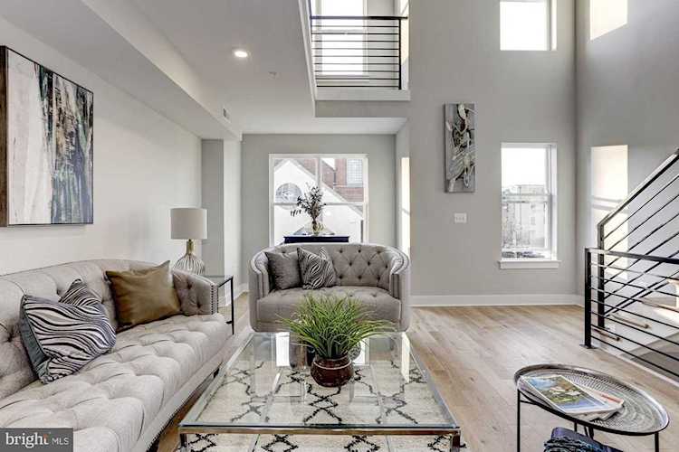 723 18th St NE #2 Washington, DC 20002