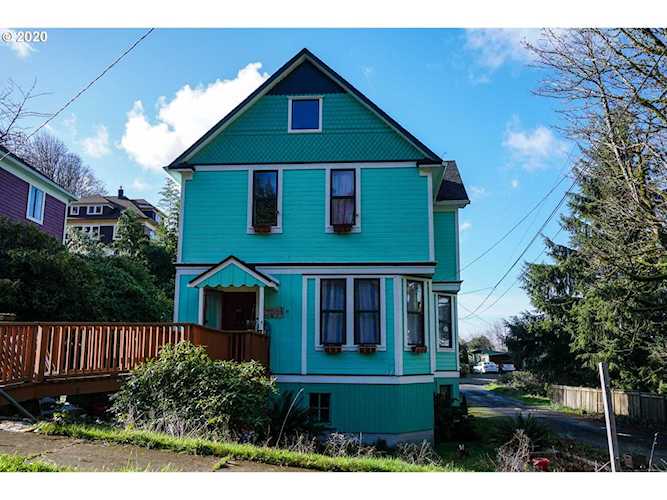 501 38th St Astoria, OR 97103