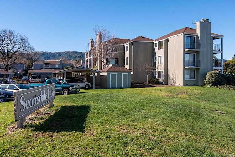 26 Lakeview Court Novato, CA 94947