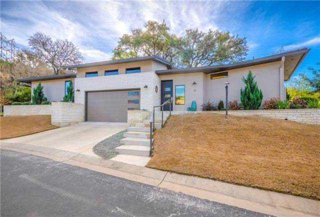 18 Chandon Ln Austin, TX 78734