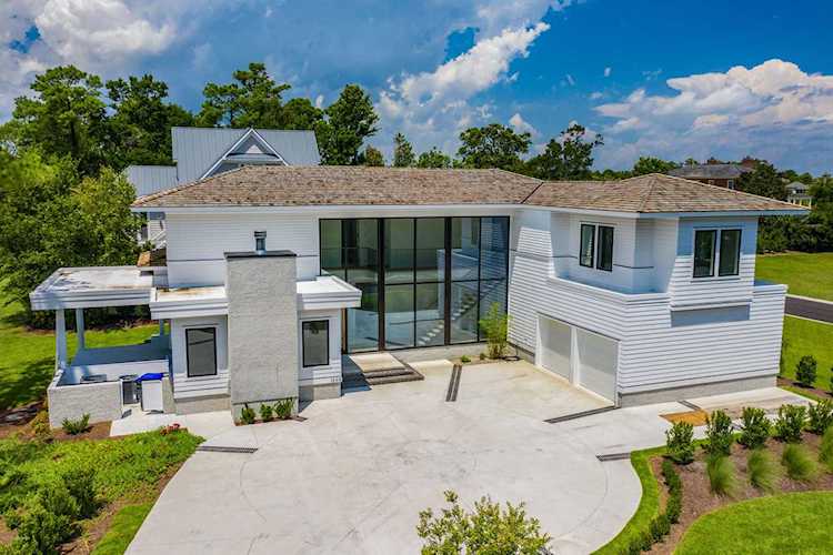 1208 Pembroke Jones Drive Wilmington, NC 28405