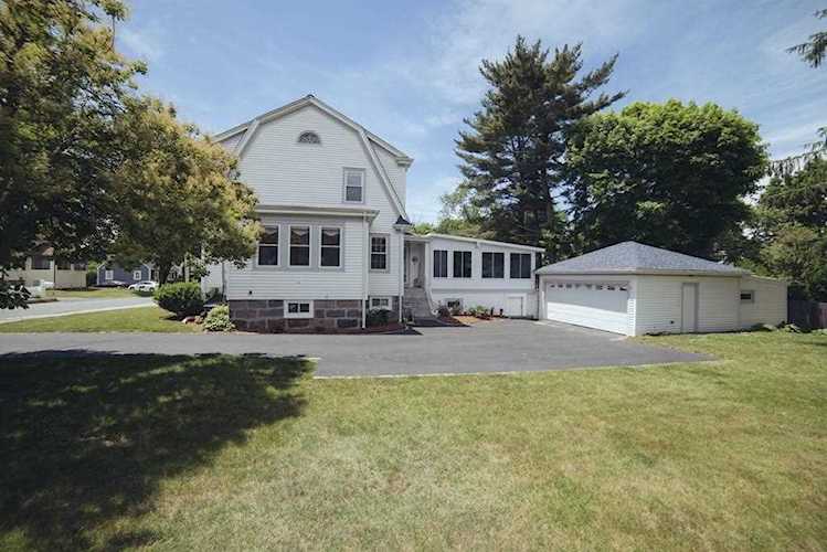45 Sterling Street, Braintree, MA 02184 - $590,000 - MLS#72618150 Photo 1
