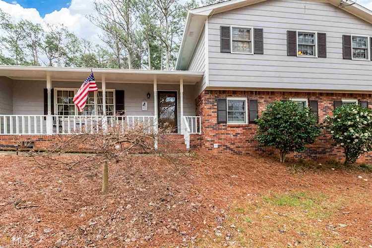 5074 Arbor Ln Lilburn, GA 30047