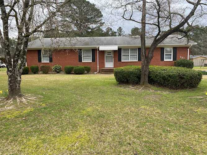 707 Darden Drive Kinston, NC 28504