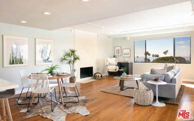 1118 3rd Street #603 Santa Monica, CA 90403
