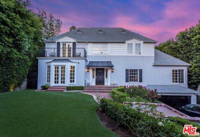 1118 N Wetherly Drive Los Angeles, CA 90069