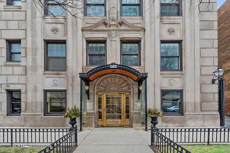 3534 N Lake Shore Dr #2C Chicago, IL 60657