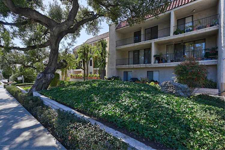 1401 Valley View Road #204 Glendale, CA 91202