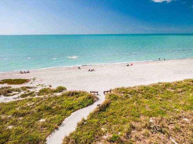 8730 Midnight Pass Road #304 Sarasota, FL 34242
