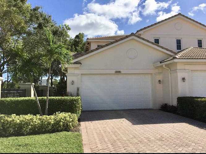 2104 Wingate Bend Wellington, FL 33414