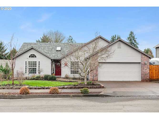 16555 Noble Dr Oregon City, OR 97045