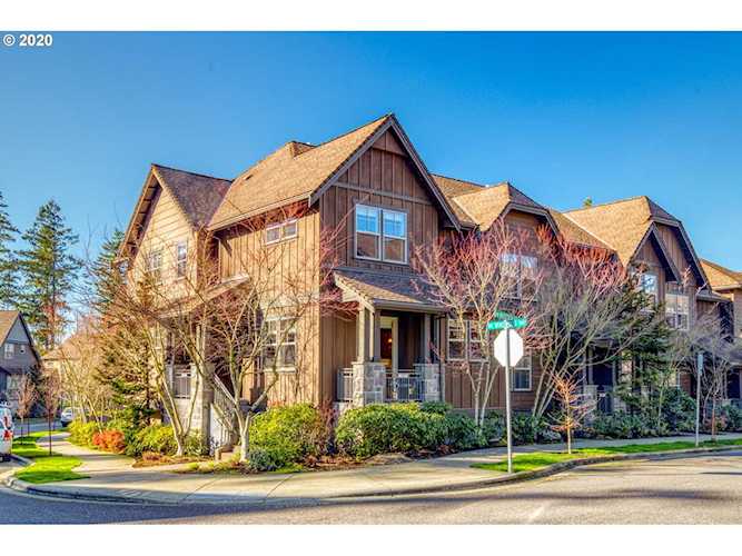 697 SW Rustica Ter Portland, OR 97225