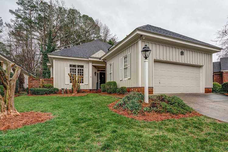 205 Cobblestone Court Rocky Mount, NC 27804