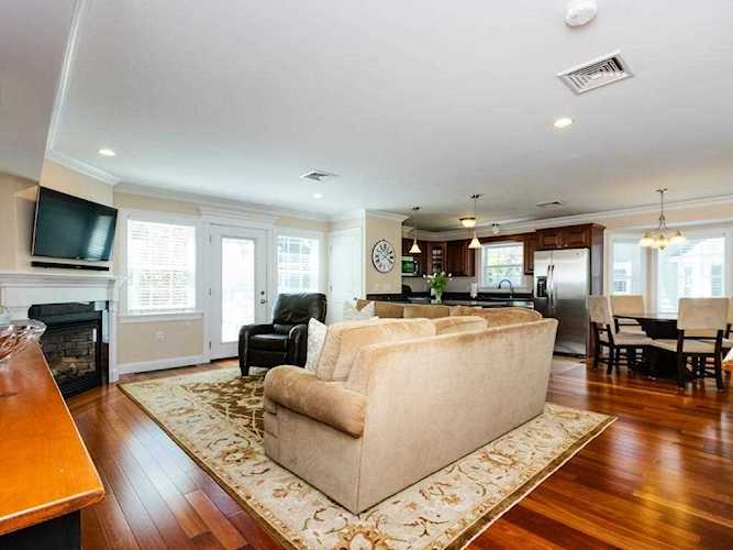 580 Quarry #B4 Quincy, MA 02169