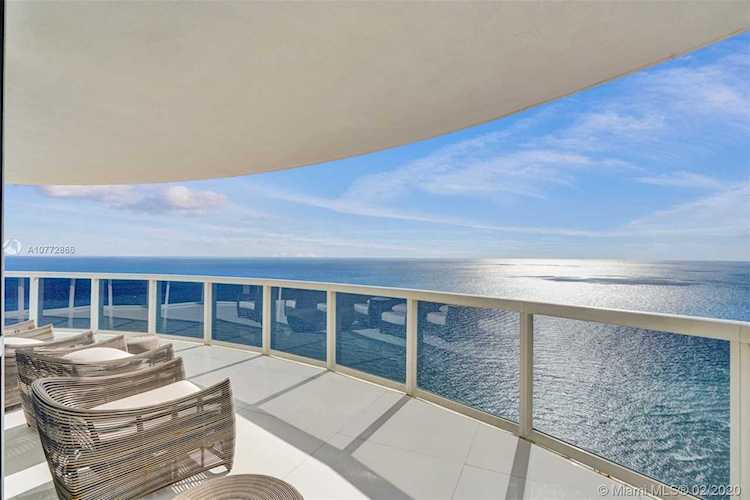 18201 Collins Ave #PH-5109 Sunny Isles Beach, FL 33160