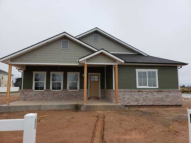 1911 W Midvalley RD Cedar City, UT 84721